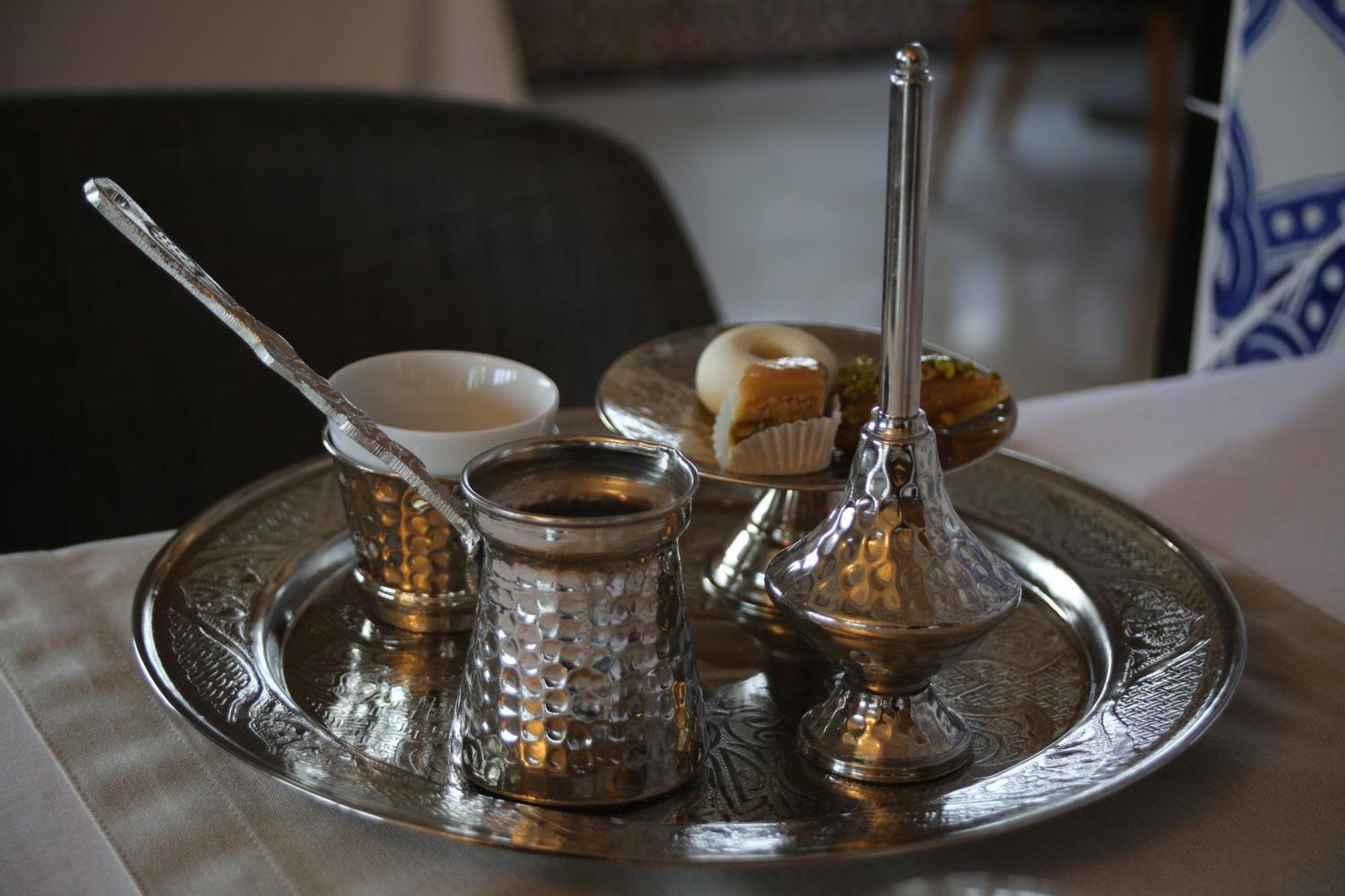Riad La Menara & 5*