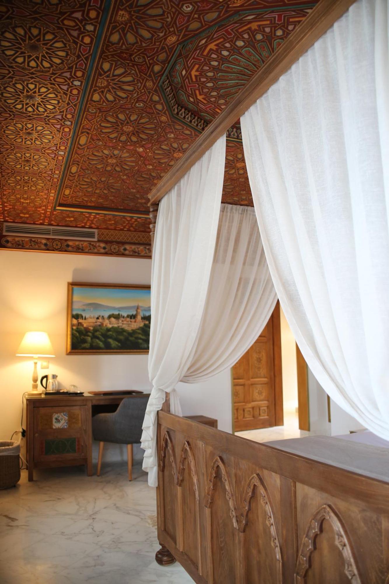 La Menara & Riad 5*