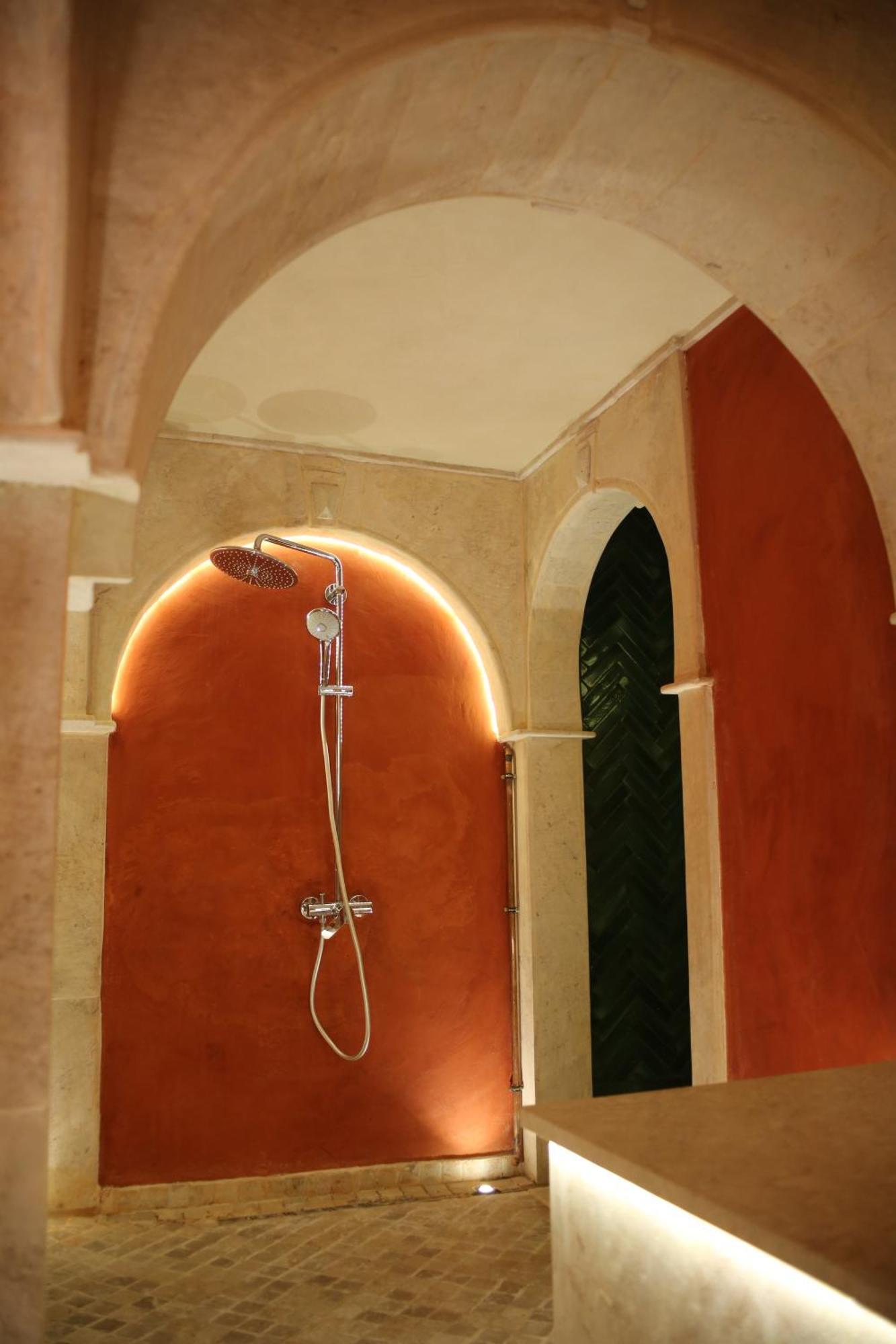 Riad La Menara &